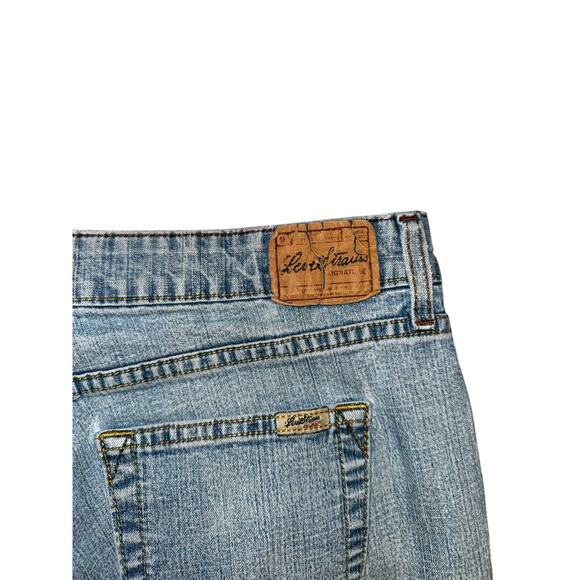 Levi Strauss Signature Low Rise Bootcut Jeans Misses 10 Medium Wash Denim - Picture 7 of 9